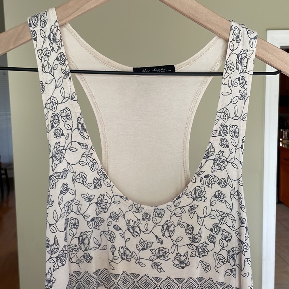 Boho Tank - Picture 2 of 4